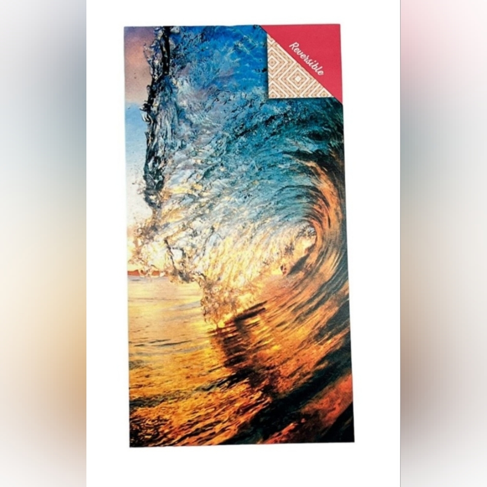 Whitley Willows Beach TOWEL Microfiber  35' x70'  Crashing Wave